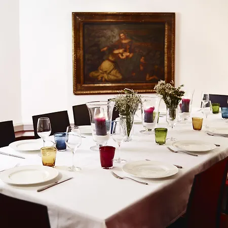 Hotel Emilia 4*