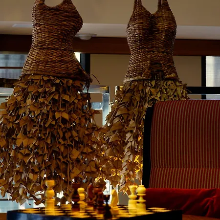 Emilia Hotel 4*