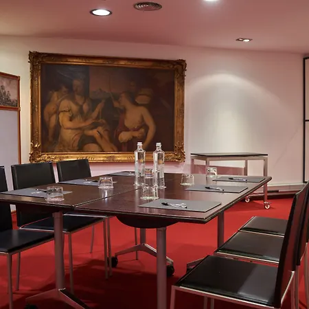 Hotel Emilia