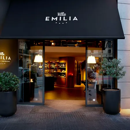 Emilia ברצלונה